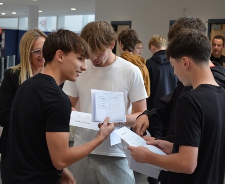 2025 08 GCSE 9